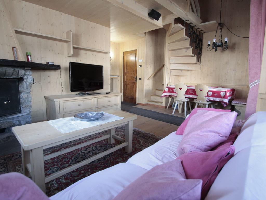 Tranquil Holiday Home In Livigno Italy Near Ski Area Exteriér fotografie