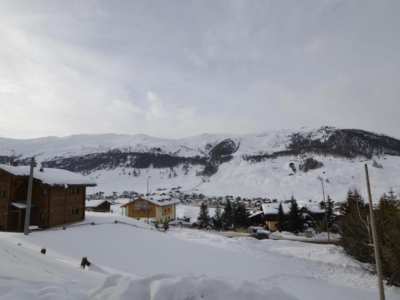 Tranquil Holiday Home In Livigno Italy Near Ski Area Exteriér fotografie
